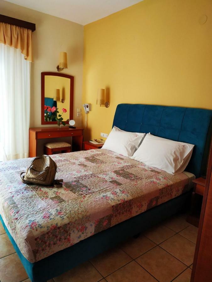 Amalia Aparthotel Palaiontsiflikion Luaran gambar