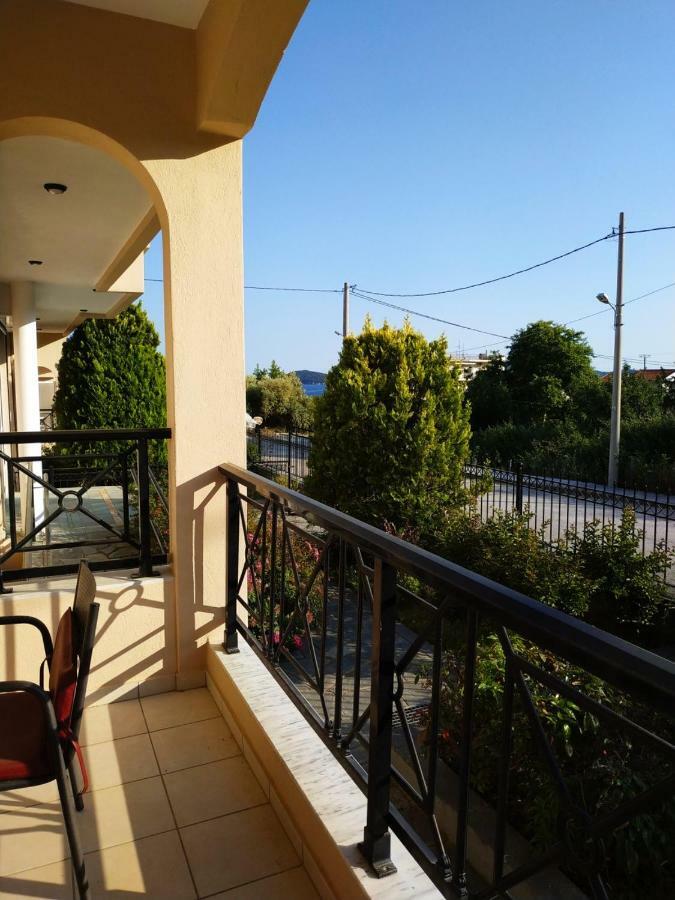 Amalia Aparthotel Palaiontsiflikion Luaran gambar
