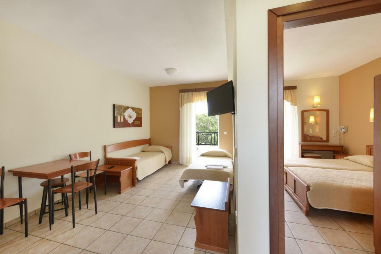 Amalia Aparthotel Palaiontsiflikion Luaran gambar