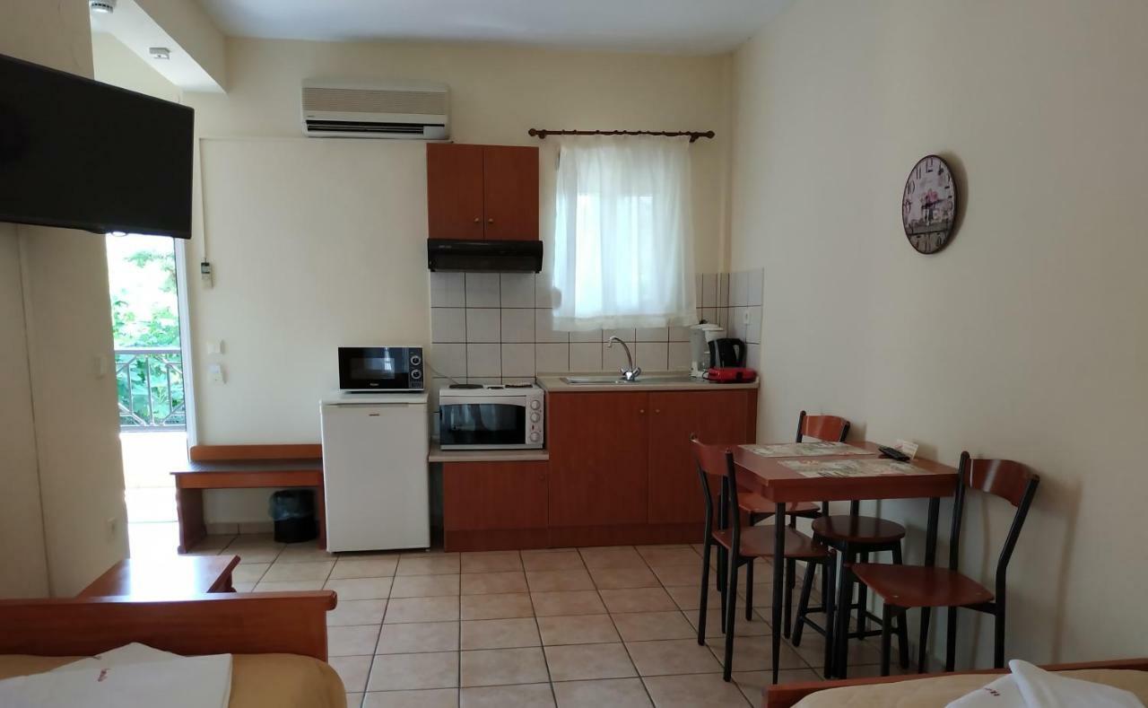 Amalia Aparthotel Palaiontsiflikion Luaran gambar