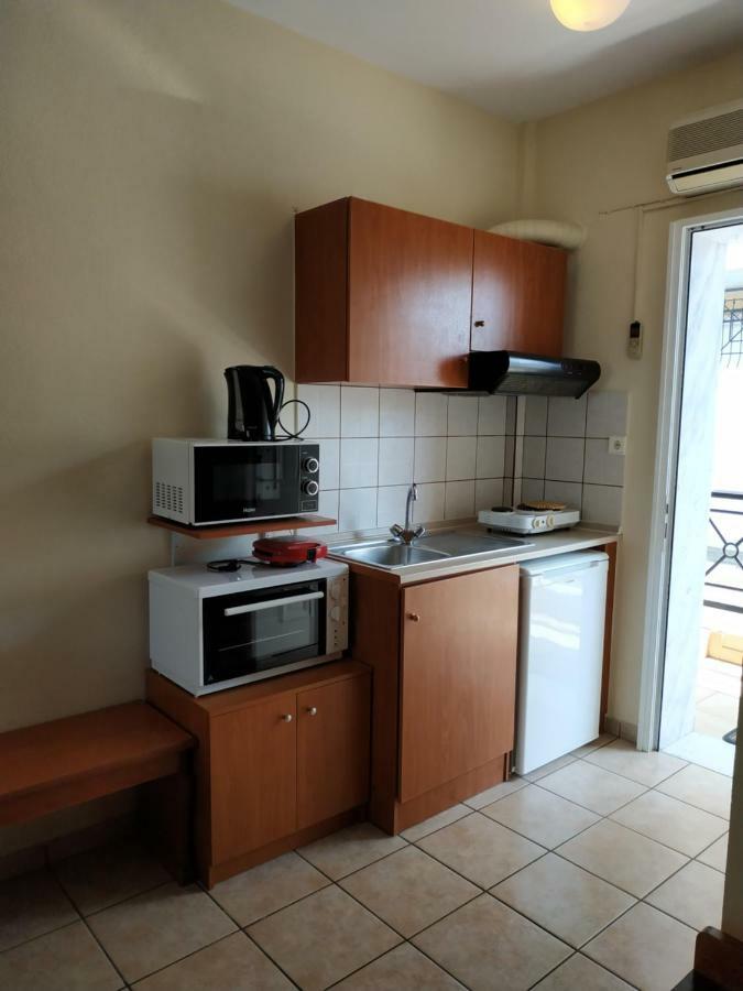 Amalia Aparthotel Palaiontsiflikion Luaran gambar